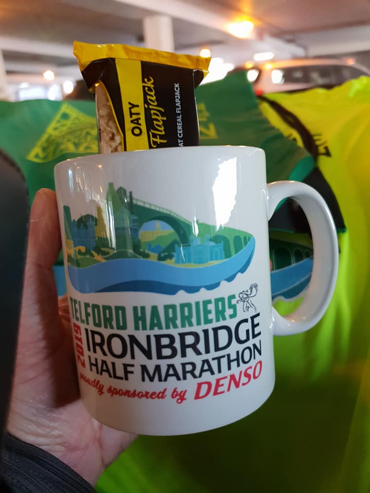 Mug and Oat Flapjack